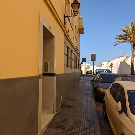 Puerta De La Caleta *